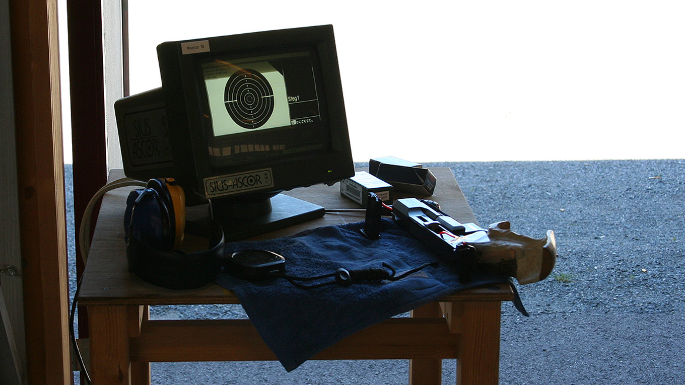 Toppbild Pistol Utrustning