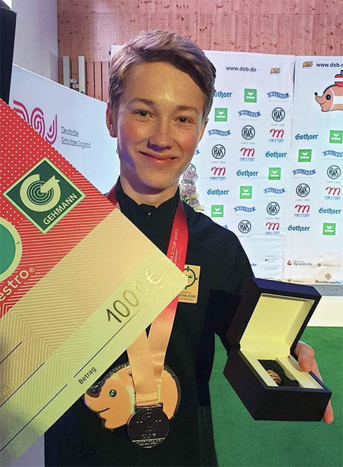 Jesper Johansson silver I Suhl 50m gevär 3x20